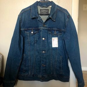 Levi Jean Jacket. Never worn, Tag still attached.